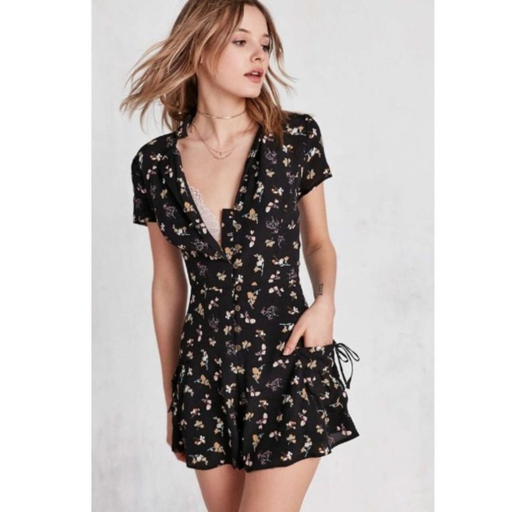 Kimchi Blue Beth Ann Collared Shirt Romper